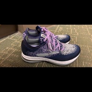 Women’s Brooks Bedlam running shoes